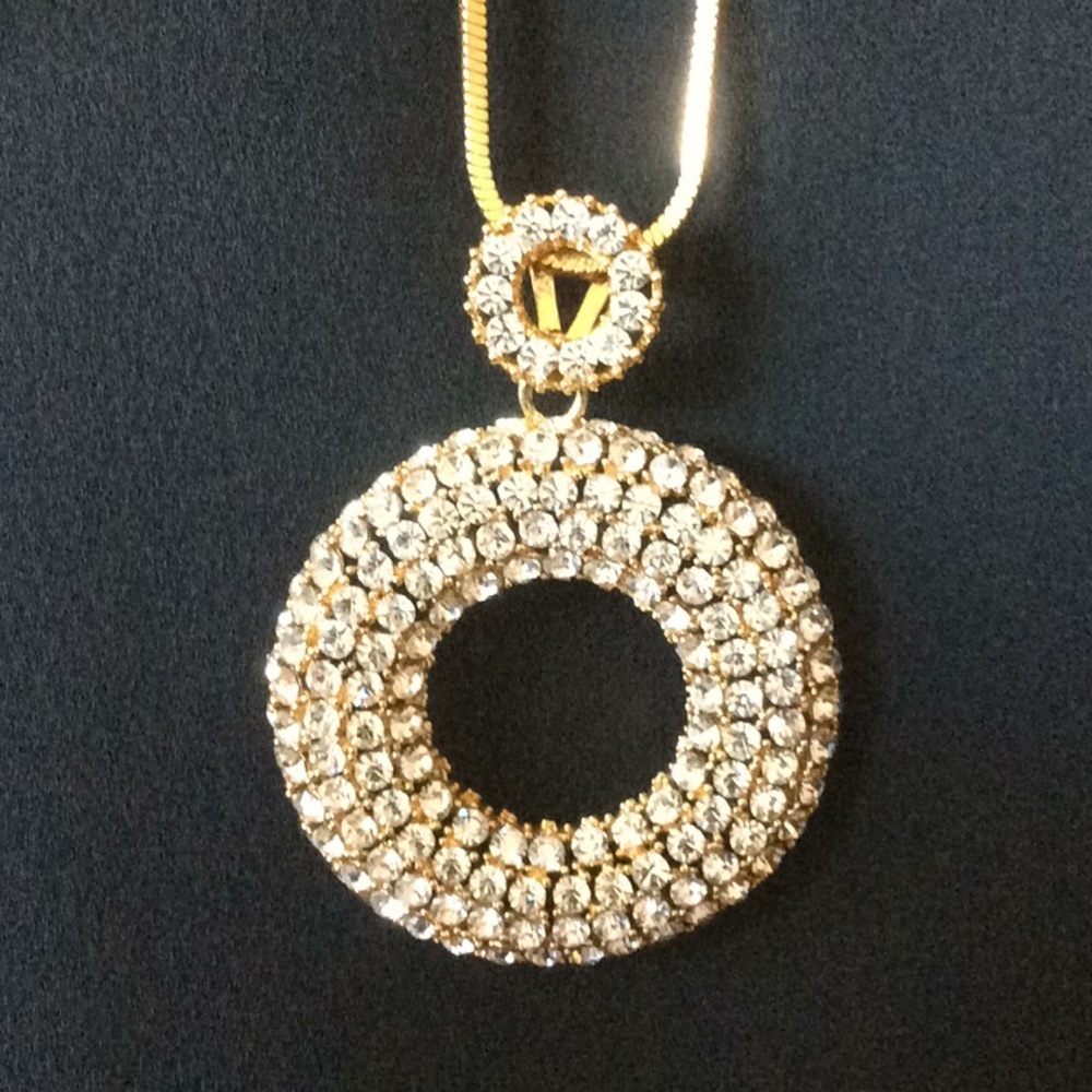 Milano Crystal circle pendant necklace